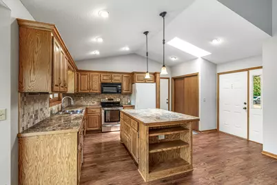 14284 Zilla Street NW, Andover, MN 55304 - Photo 6