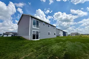 6707 376th St, North Branch, MN 55056 - Photo 26