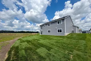 6707 376th St, North Branch, MN 55056 - Photo 24