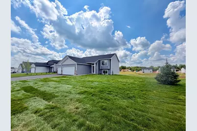 6707 376th Street, North Branch, MN 55056 - Photo 2