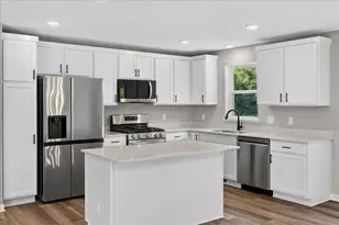 37537 Greenway Ave, North Branch, MN 55056 - Photo 8