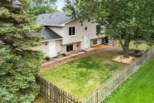1630 108th Ln NW, Coon Rapids, MN 55433 - Photo 2