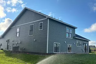 4118 Ramsay Wy, Waconia, MN 55387 - Photo 4