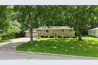 250 Glenbrook Road N, Wayzata, MN 55391 - Photo 48