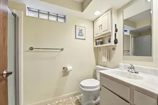 250 Glenbrook Rd N, Wayzata, MN 55391 - Photo 40