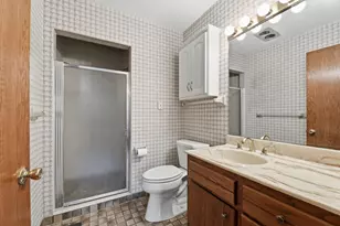 250 Glenbrook Rd N, Wayzata, MN 55391 - Photo 28