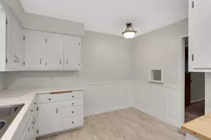 3929 Williston Rd, Minnetonka, MN 55345 - Photo 16