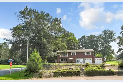 405 Oakwood Drive, Durand, WI 54736 - Photo 2