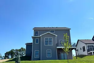 3736 Holbrook Dr, Waconia, MN 55387 - Photo 10