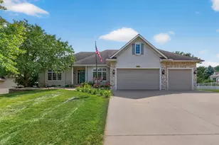 11312 Kenworth Ln, Lakeville, MN 55044 - Photo 1