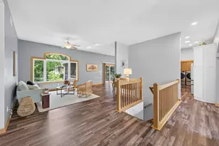 11312 Kenworth Ln, Lakeville, MN 55044 - Photo 8