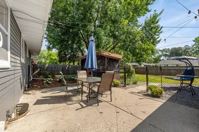 8501 Portland Avenue S, Bloomington, MN 55420 - Photo 6