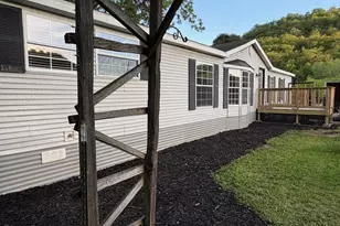 13C Hickory Ln, Winona, MN 55987 - Photo 6