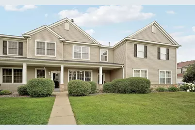 11331 Aberdeen Circle NE #E, Blaine, MN 55449 - Photo 2