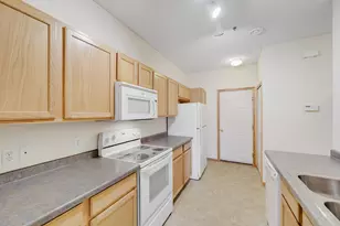 11331 Aberdeen Cir NE, Blaine, MN 55449 - Photo 12