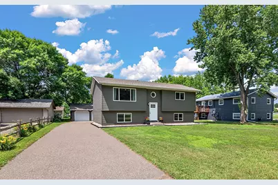 1105 5th Avenue N, Princeton, MN 55371 - Photo 1