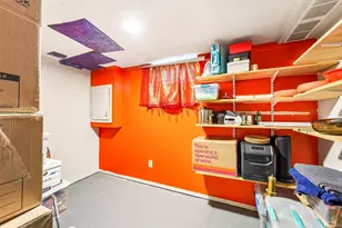 1074 Euclid St, Saint Paul, MN 55106 - Photo 22