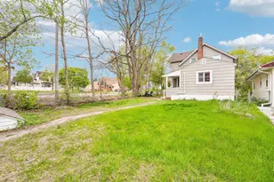 1074 Euclid St, Saint Paul, MN 55106 - Photo 28