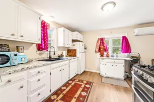 1074 Euclid St, Saint Paul, MN 55106 - Photo 8
