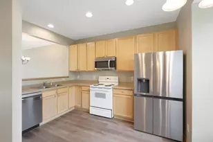 15564 Lilac Dr, Eden Prairie, MN 55347 - Photo 6