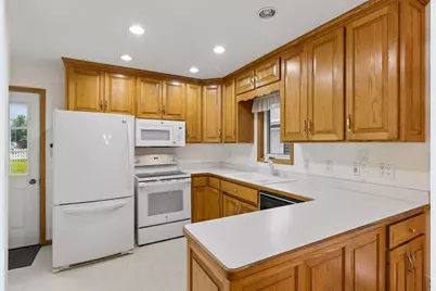 3609 Rolling View Drive, White Bear Lake, MN 55110 - Photo 12