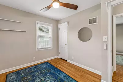 2212 Kentucky Avenue S, Saint Louis Park, MN 55426 - Photo 14