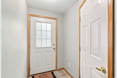 2875 Arboretum Village Trail, Chanhassen, MN 55331 - Photo 8