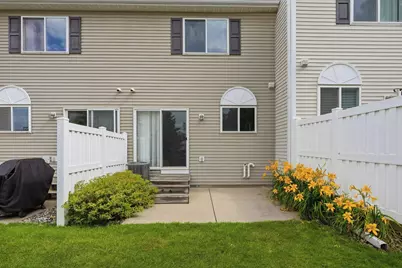 2875 Arboretum Village Trail, Chanhassen, MN 55331 - Photo 24