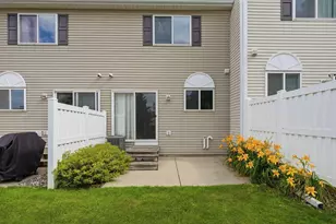2875 Arboretum Village Trail, Chanhassen, MN 55331 - Photo 24