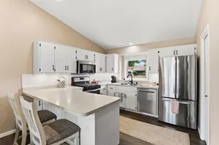 15475 Danville Ave W, Rosemount, MN 55068 - Photo 8