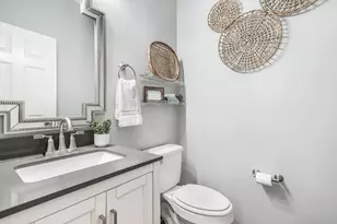 1692 Liberty Cir, Shakopee, MN 55379 - Photo 14