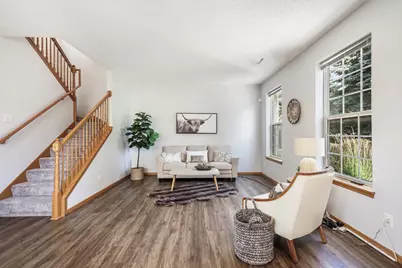 1692 Liberty Circle, Shakopee, MN 55379 - Photo 4