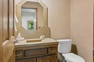 2009 Indian Rd W, Minnetonka, MN 55305 - Photo 22