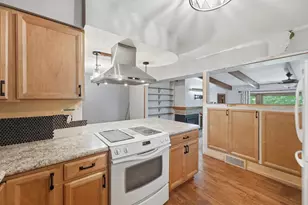 410 3rd Ave NE, Clara City, MN 56222 - Photo 6