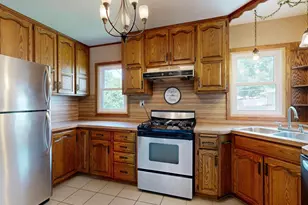 1945 Nevada Ave E, Saint Paul, MN 55119 - Photo 10