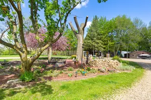 16244 560th Ln, Good Thunder, MN 56037 - Photo 6