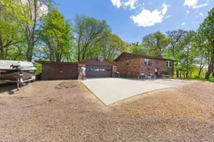 16244 560th Ln, Good Thunder, MN 56037 - Photo 8