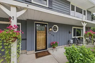 2640 Noble Ave N, Golden Valley, MN 55422 - Photo 2