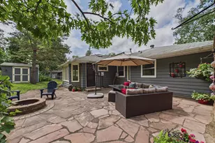 2640 Noble Ave N, Golden Valley, MN 55422 - Photo 28