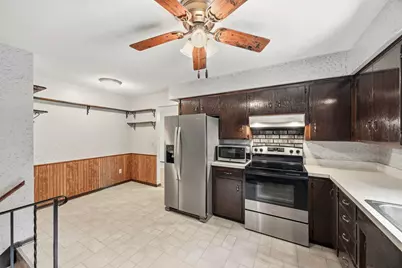 709 Nixon Avenue SE, Watertown, MN 55388 - Photo 8