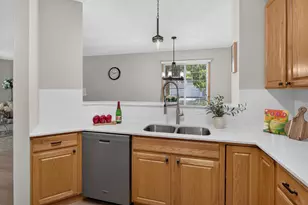 17195 49th Ave N, Plymouth, MN 55446 - Photo 6