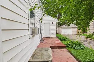 2940 Sumter Ave S, Saint Louis Park, MN 55426 - Photo 6