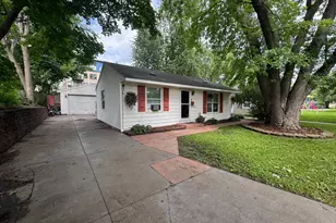 2940 Sumter Ave S, Saint Louis Park, MN 55426 - Photo 1