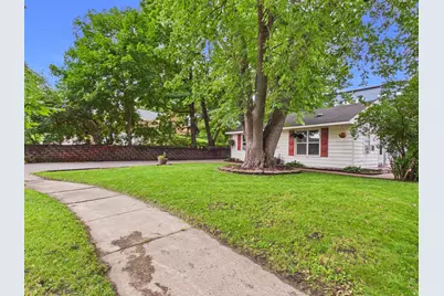 2940 Sumter Avenue S, Saint Louis Park, MN 55426 - Photo 2