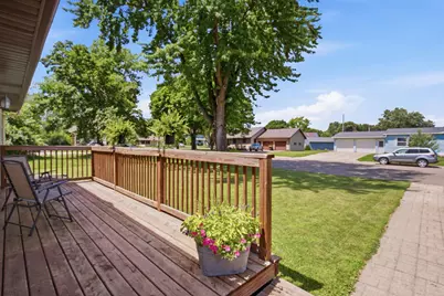 613 E Elm Avenue, Olivia, MN 56277 - Photo 32