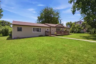 613 E Elm Ave, Olivia, MN 56277 - Photo 34