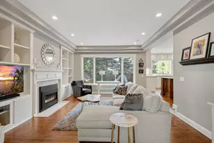 7000 Weston Cir, Edina, MN 55439 - Photo 16