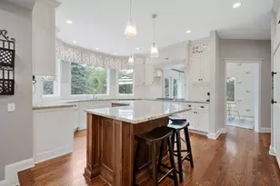 7000 Weston Cir, Edina, MN 55439 - Photo 8