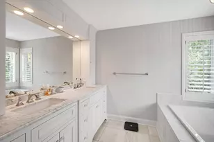 7000 Weston Cir, Edina, MN 55439 - Photo 20