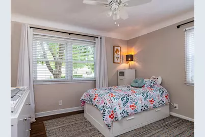 1257 Idaho Avenue W, Saint Paul, MN 55108 - Photo 14